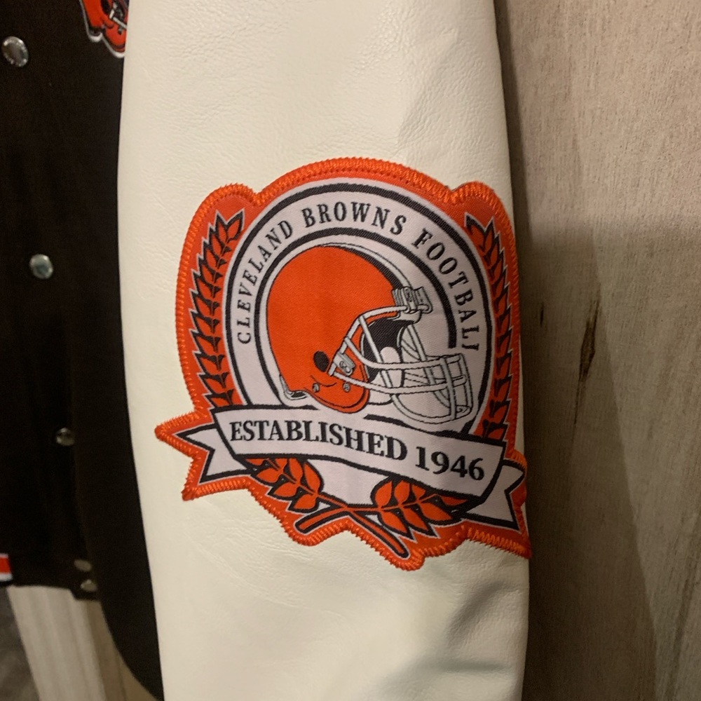 Cleveland Browns Varsity Jacket - Picture 5 of 9